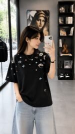 Cute Floral Embroidered T-Shirt 🌼 Soft Korean Style Summer Tee | Unisex Casual Streetwear Top - Image 2