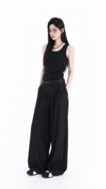 Women's Essential Sleeveless Tank Top 🤍 Loose-Fit Basic Vest | Soft, Lightweight Everyday Layering Top - Image 2