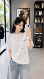 Cute Floral Embroidered T-Shirt 🌼 Soft Korean Style Summer Tee | Unisex Casual Streetwear Top